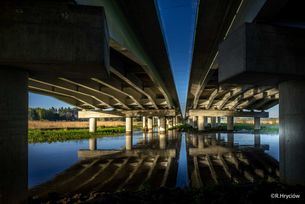 Autostrada A1 - estakada nad rzeką Wartą (foto R.Hryciów)